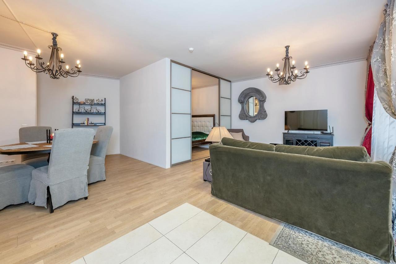 Luxury Gaono Apartments Vilnius Old Town I Self Check In I Free Private Parking Exterior foto