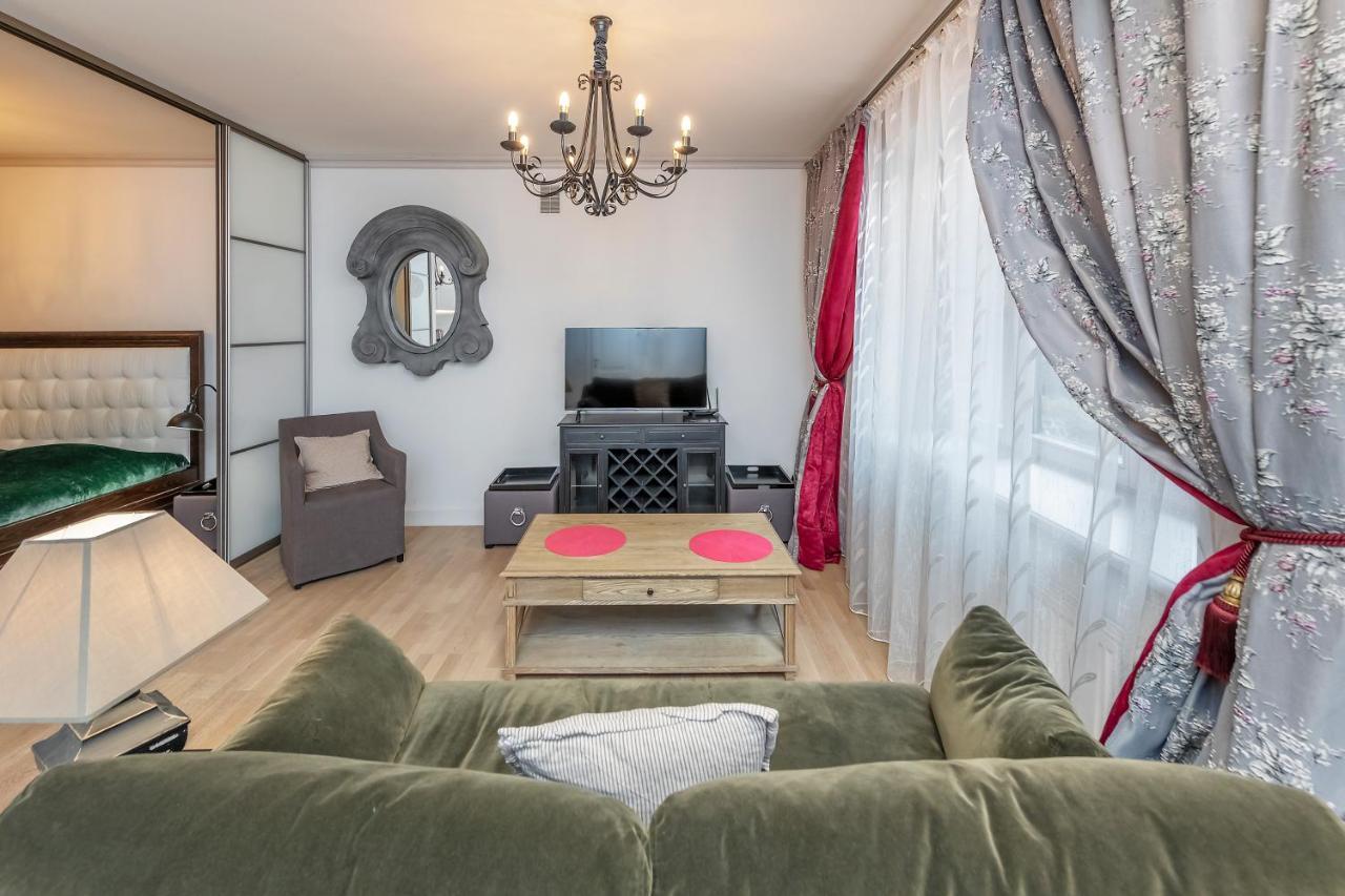 Luxury Gaono Apartments Vilnius Old Town I Self Check In I Free Private Parking Exterior foto