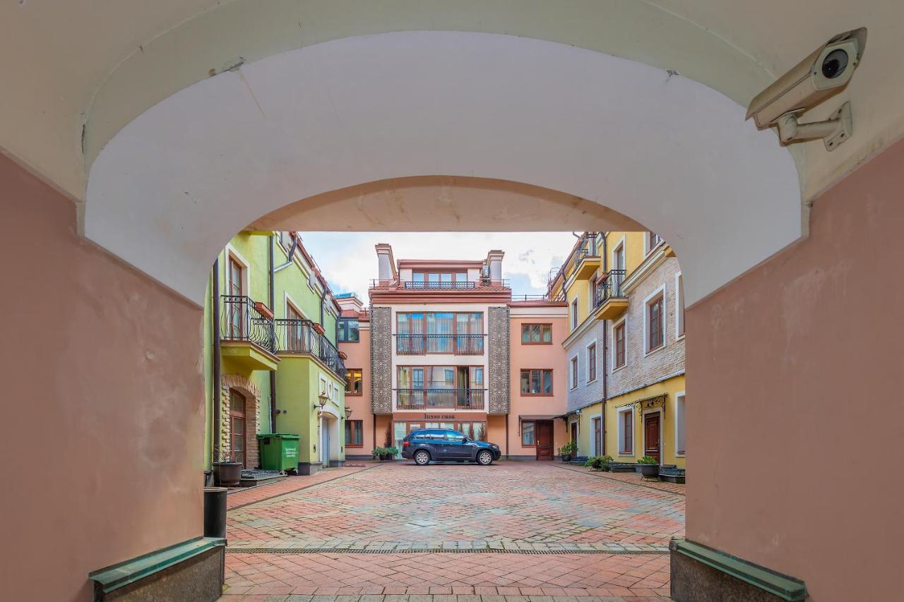 Luxury Gaono Apartments Vilnius Old Town I Self Check In I Free Private Parking Exterior foto
