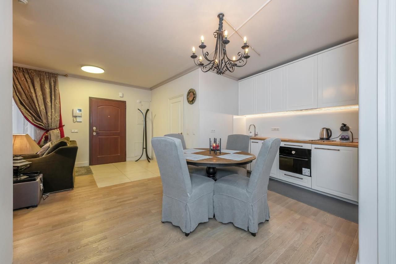 Luxury Gaono Apartments Vilnius Old Town I Self Check In I Free Private Parking Exterior foto