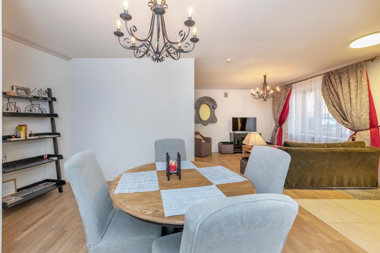 Luxury Gaono Apartments Vilnius Old Town I Self Check In I Free Private Parking Exterior foto