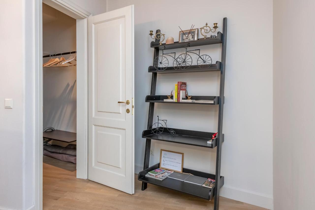 Luxury Gaono Apartments Vilnius Old Town I Self Check In I Free Private Parking Exterior foto