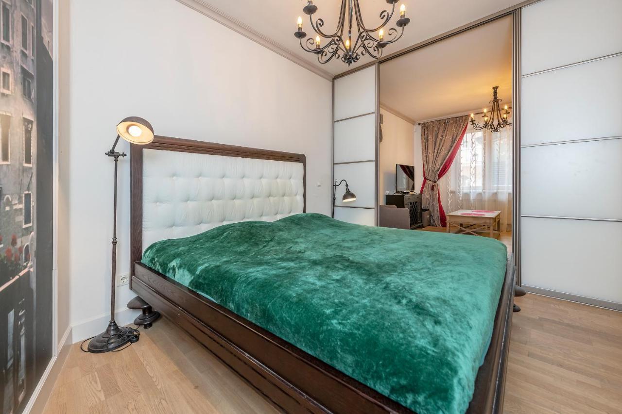 Luxury Gaono Apartments Vilnius Old Town I Self Check In I Free Private Parking Exterior foto